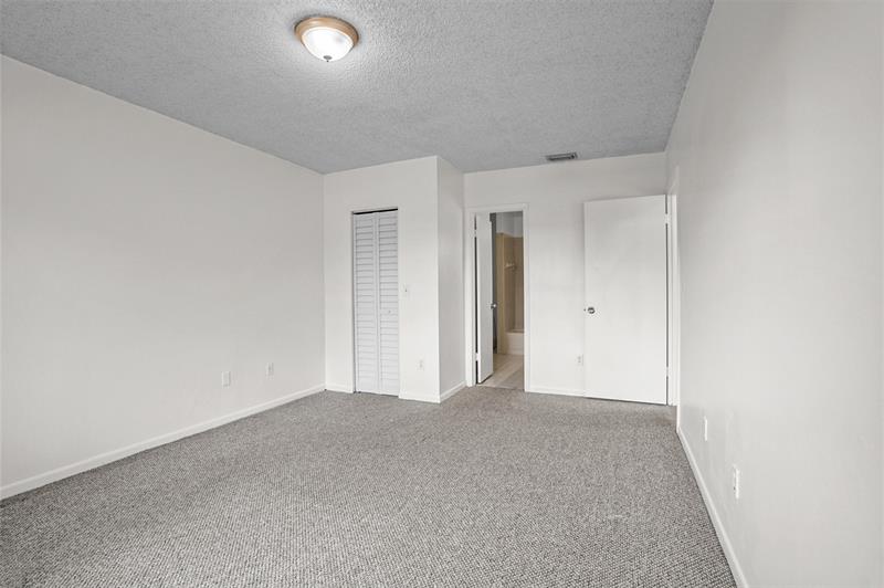 Image 28 of 41 For 1013 112th Ter