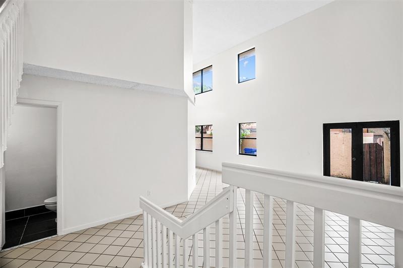 Image 7 of 41 For 1013 112th Ter