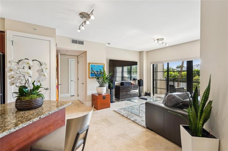 Image 3 of 24 For 2409 Ocean Blvd  327