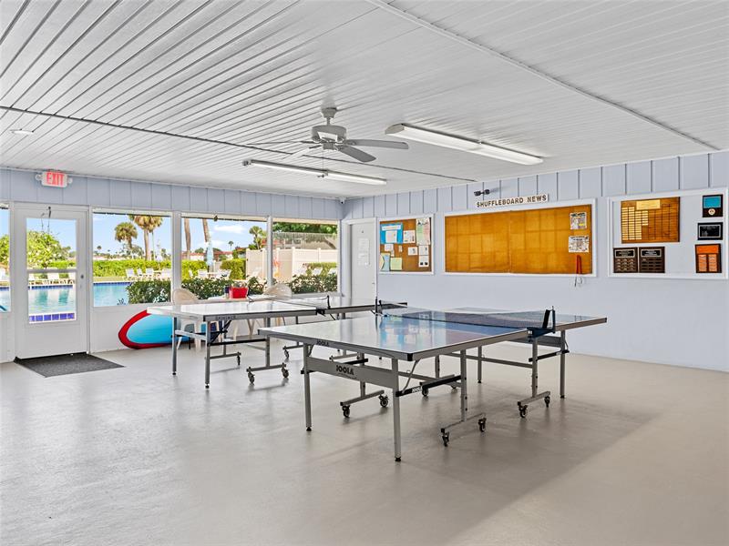 Image 28 of 32 For 5 Vista Palm Ln  207