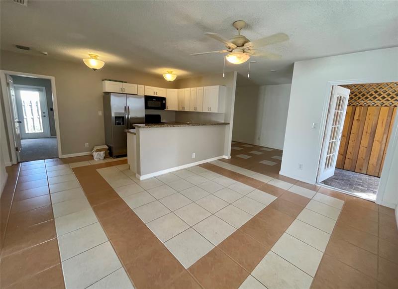 Image 5 of 13 For 1643 5 St  2