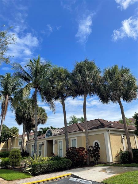 Image 3 of 16 For 799 Riverside Dr  1023