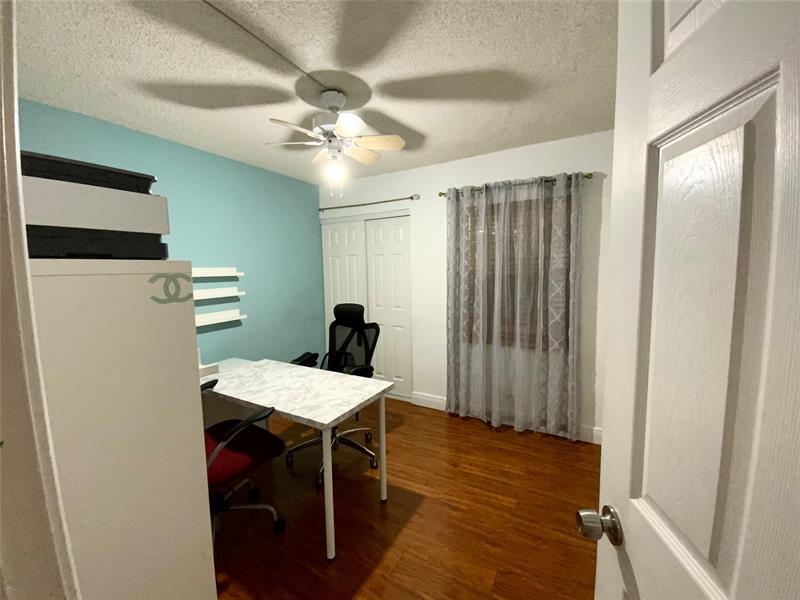 Image 22 of 45 For 406 80th Ter