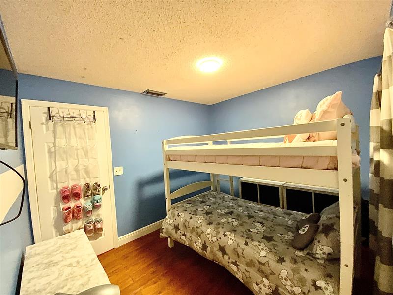 Image 31 of 45 For 406 80th Ter