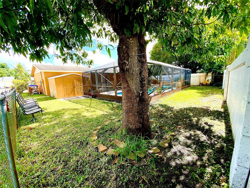 Image 38 of 45 For 406 80th Ter