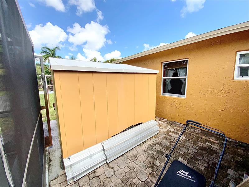 Image 39 of 45 For 406 80th Ter