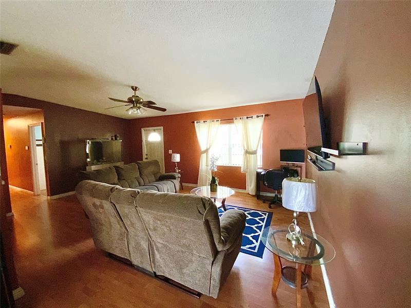 Image 9 of 45 For 406 80th Ter