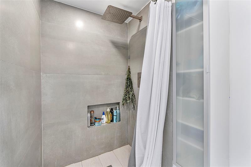 Image 10 of 15 For 3013 118th Dr  225e