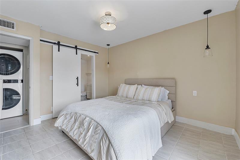 Image 8 of 15 For 3013 118th Dr  225e