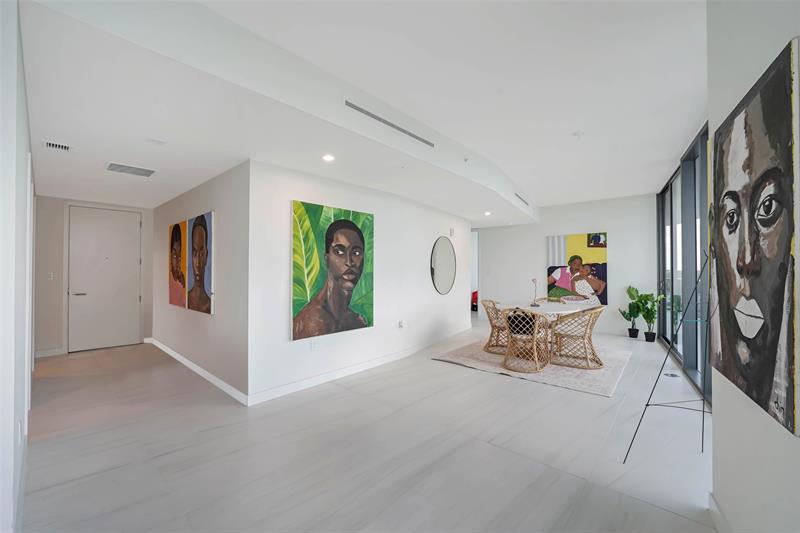 Image 9 of 34 For 900 Ocean Blvd  906