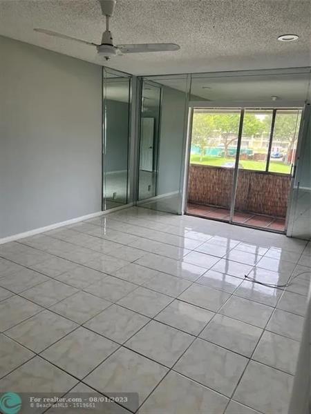 Image 16 of 41 For 4131 88th Ave  206