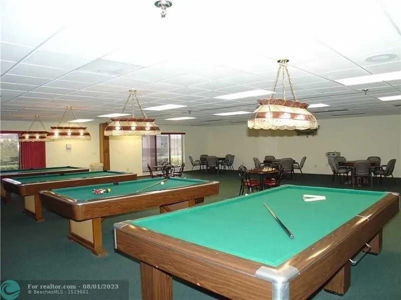 Image 33 of 41 For 4131 88th Ave  206