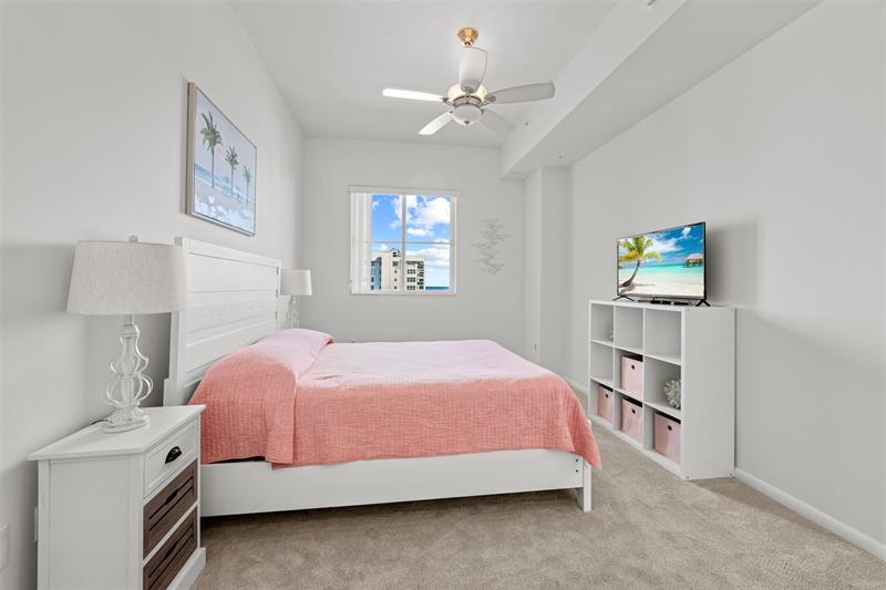 Image 16 of 22 For 3020 32nd Ave  Ph11