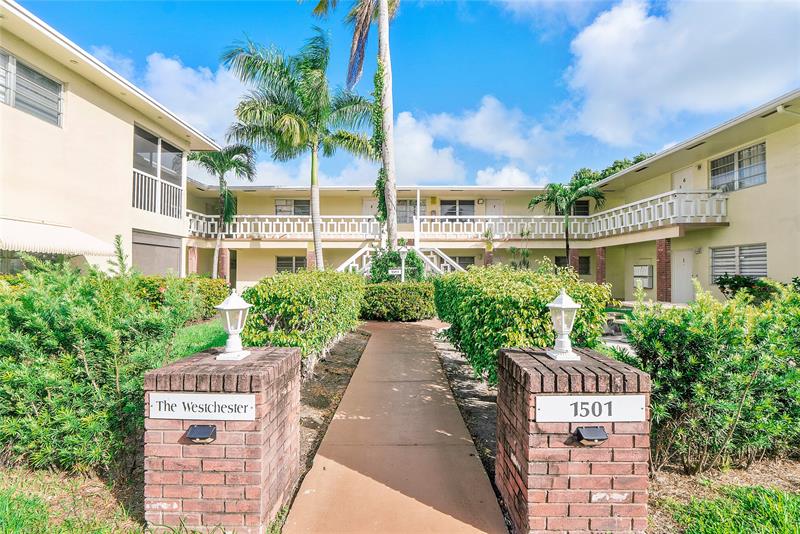 Image 13 of 14 For 1501 Arthur St  3