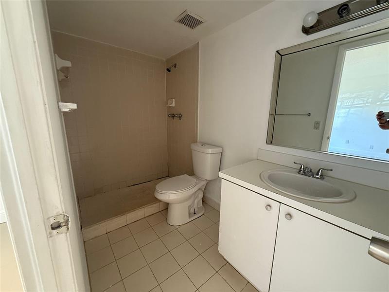 Image 12 of 16 For 18101 68th Ave  C104