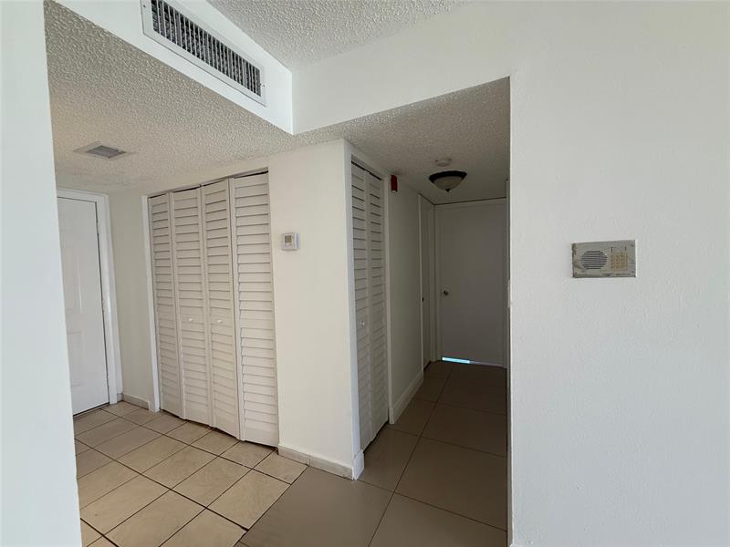 Image 7 of 16 For 18101 68th Ave  C104