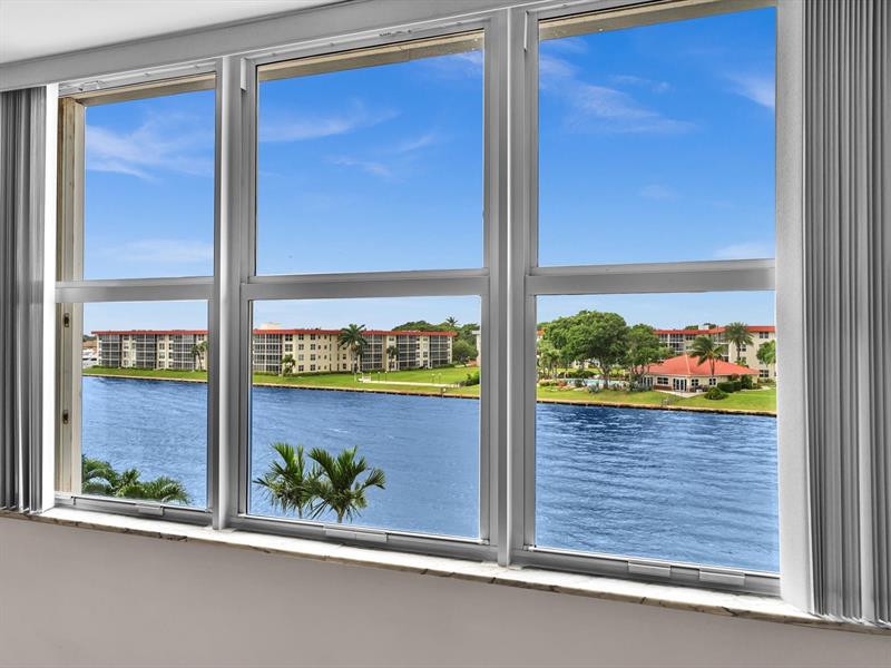 Image 51 of 51 For 1150 Hillsboro Mile  309