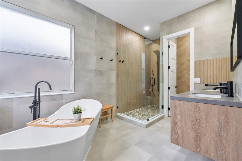 Image 29 of 73 For 9081 Southern Orchard Rd