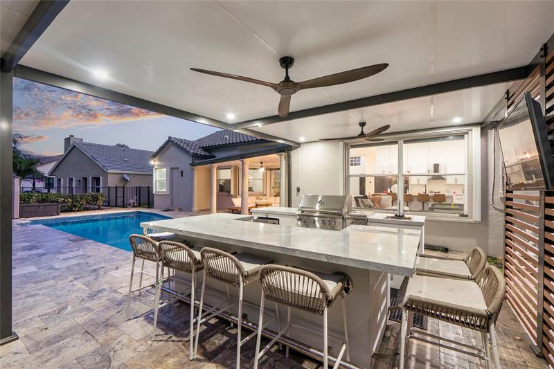 Image 48 of 73 For 9081 Southern Orchard Rd