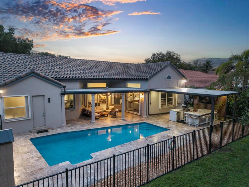 Image 54 of 73 For 9081 Southern Orchard Rd