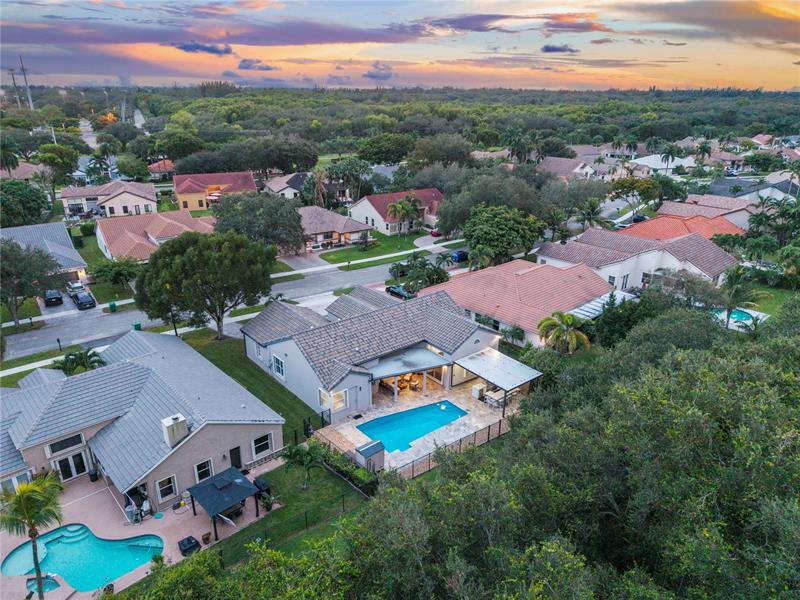 Image 58 of 73 For 9081 Southern Orchard Rd