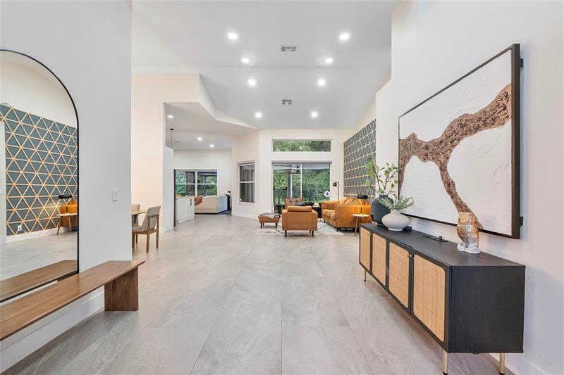 Image 6 of 73 For 9081 Southern Orchard Rd