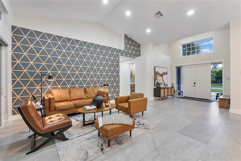 Image 7 of 73 For 9081 Southern Orchard Rd