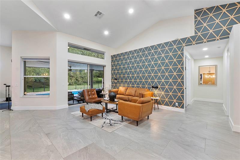 Image 8 of 73 For 9081 Southern Orchard Rd