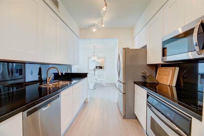 Image 16 of 35 For 350 2nd St  1680