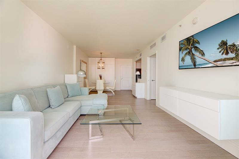 Image 8 of 35 For 350 2nd St  1680