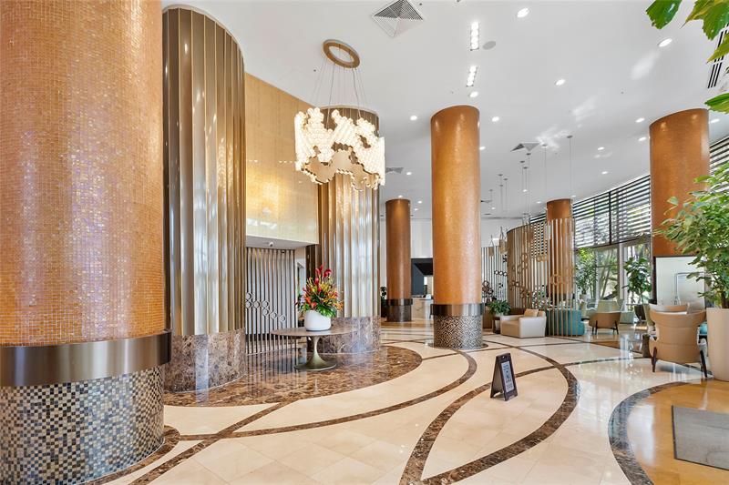 Image 10 of 50 For 18001 Collins Ave  2806