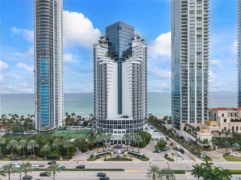 Image 2 of 50 For 18001 Collins Ave  2806