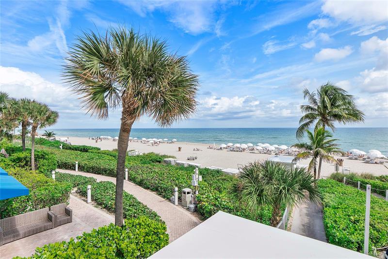 Image 32 of 50 For 18001 Collins Ave  2806