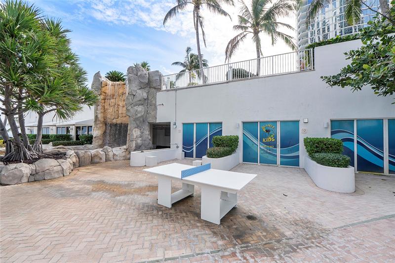 Image 49 of 50 For 18001 Collins Ave  2806