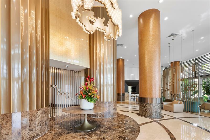 Image 9 of 50 For 18001 Collins Ave  2806