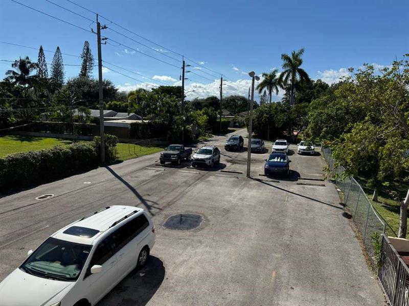 Image 16 of 18 For 348 Federal Hwy