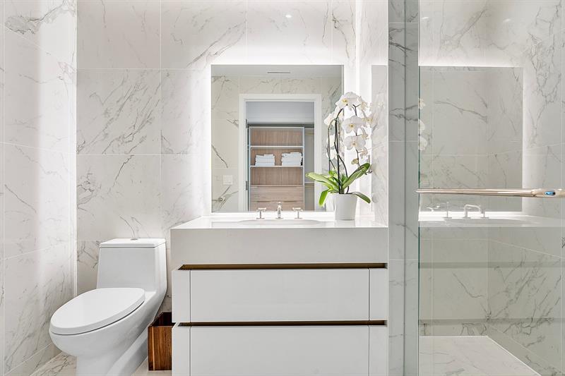 Image 34 of 55 For 525 Fort Lauderdale Beach Blvd  1801