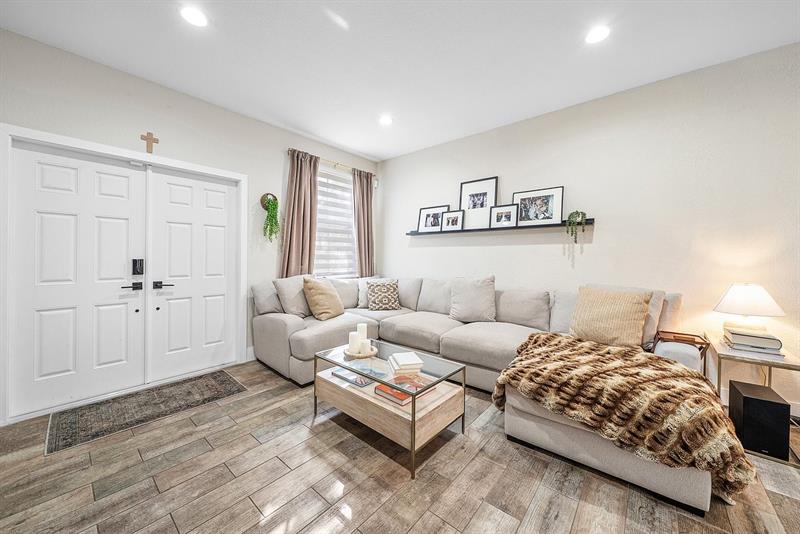 Image 4 of 27 For 3876 169th Ter