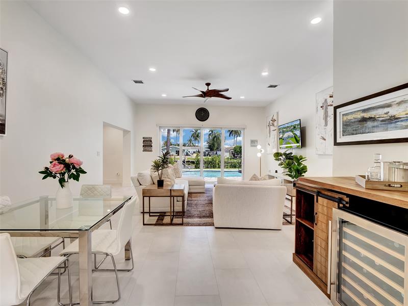 Image 21 of 47 For 320 5th Ave  