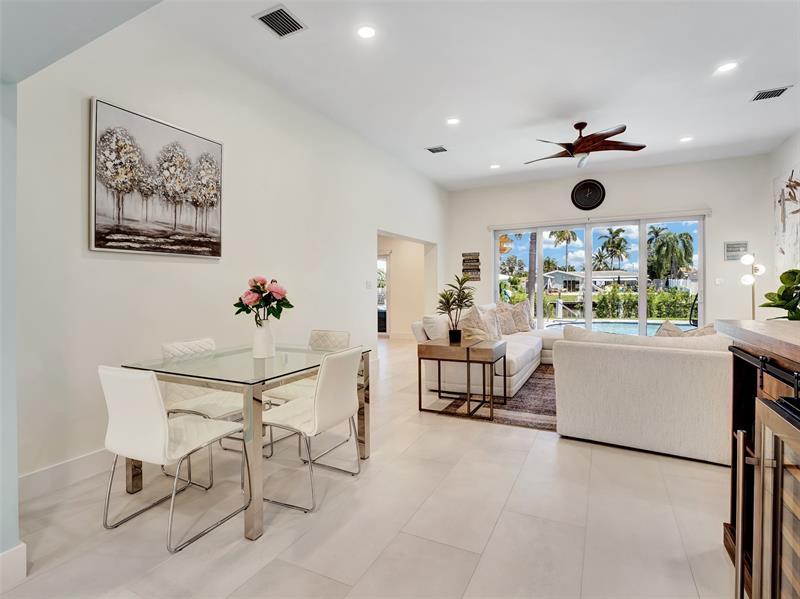 Image 22 of 47 For 320 5th Ave  