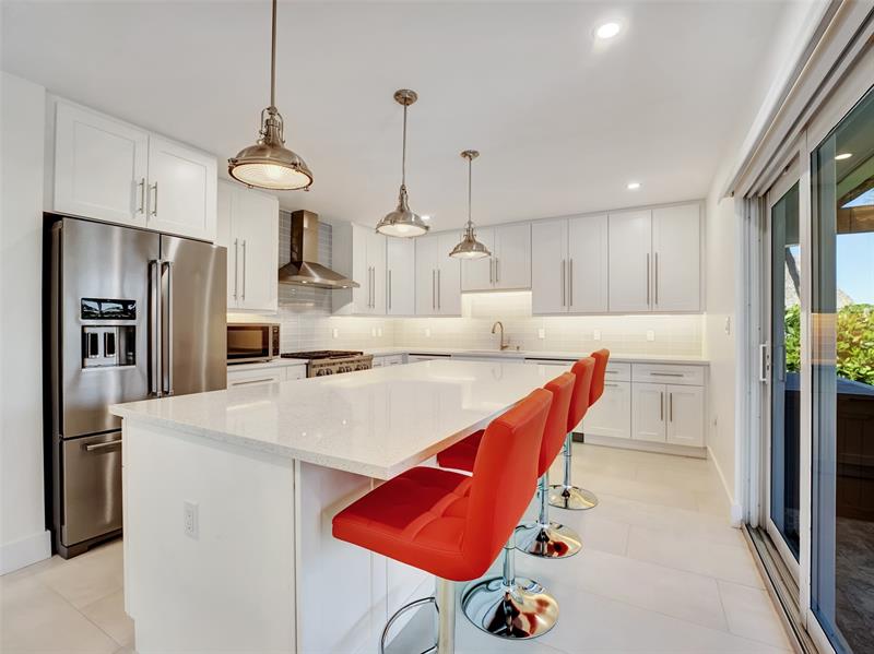 Image 33 of 47 For 320 5th Ave  