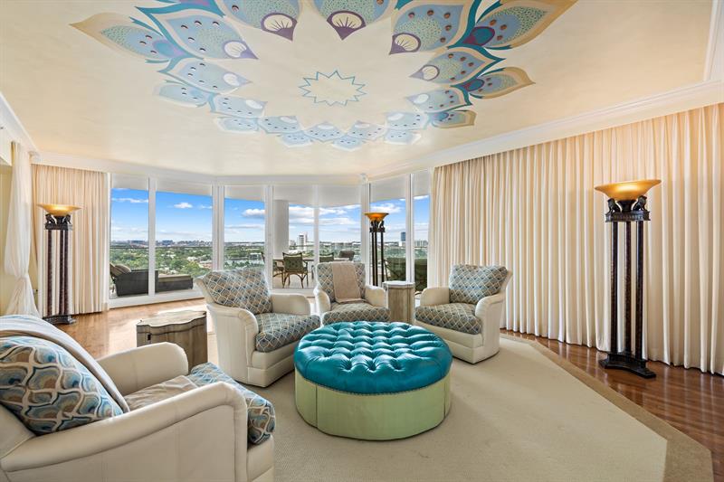 Image 14 of 37 For 3055 Harbor Dr  1603