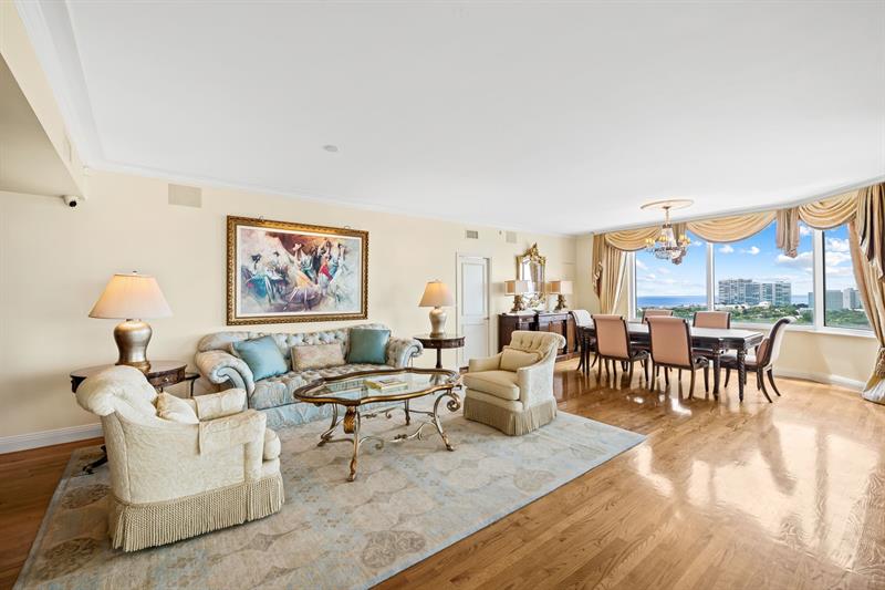 Image 8 of 37 For 3055 Harbor Dr  1603