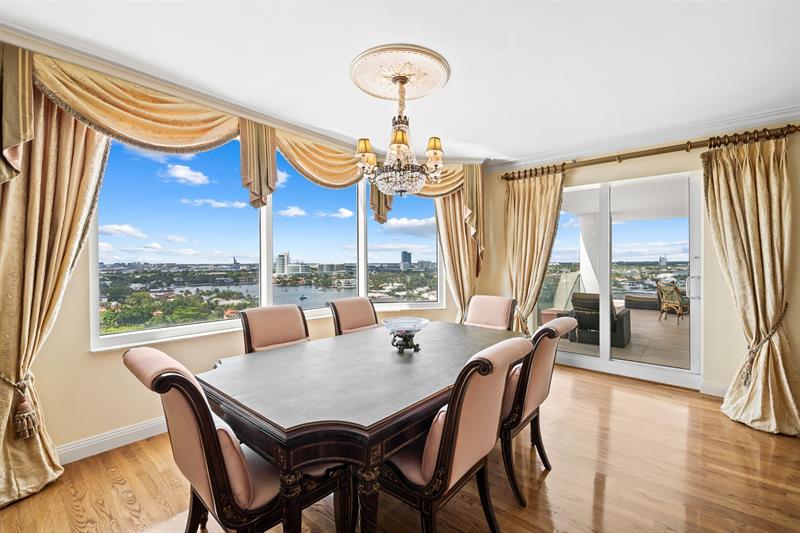 Image 9 of 37 For 3055 Harbor Dr  1603