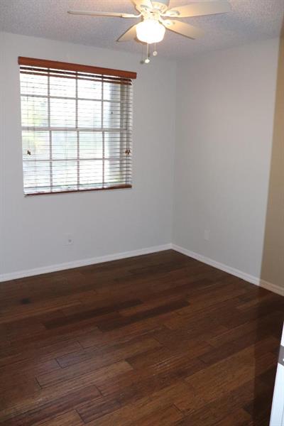 Image 16 of 24 For 839 Garnet Cir