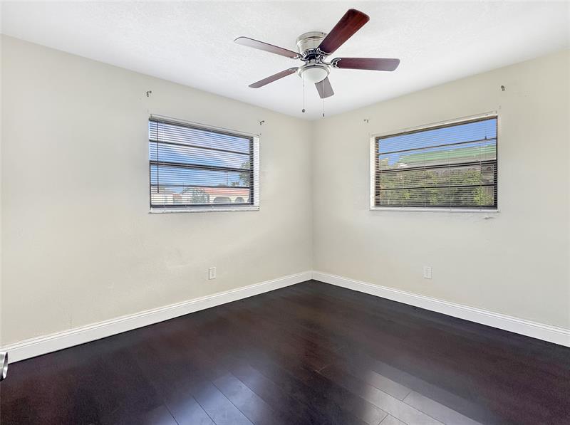 Image 15 of 18 For 3282 13th St