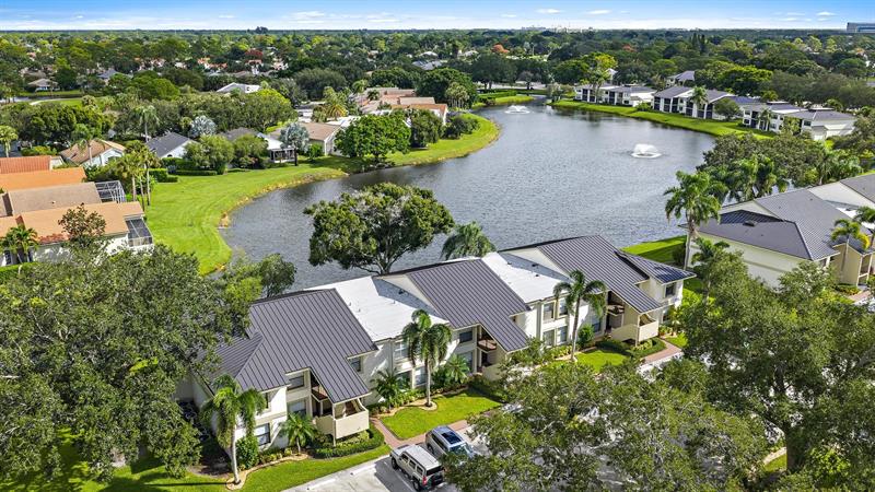 Image 6 of 28 For 6928 Briarlake  102