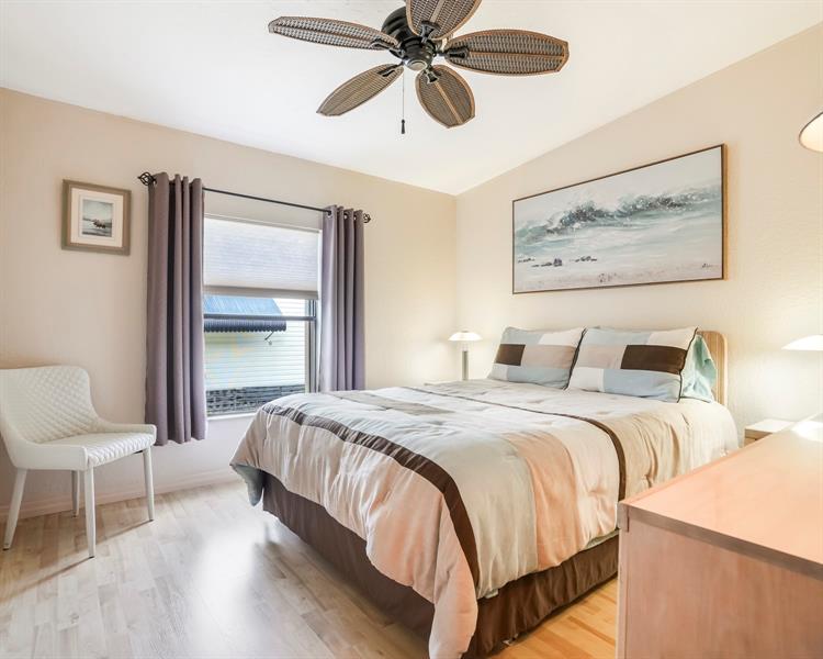 Image 11 of 45 For 8560 20th St