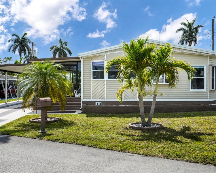 Image 16 of 45 For 8560 20th St