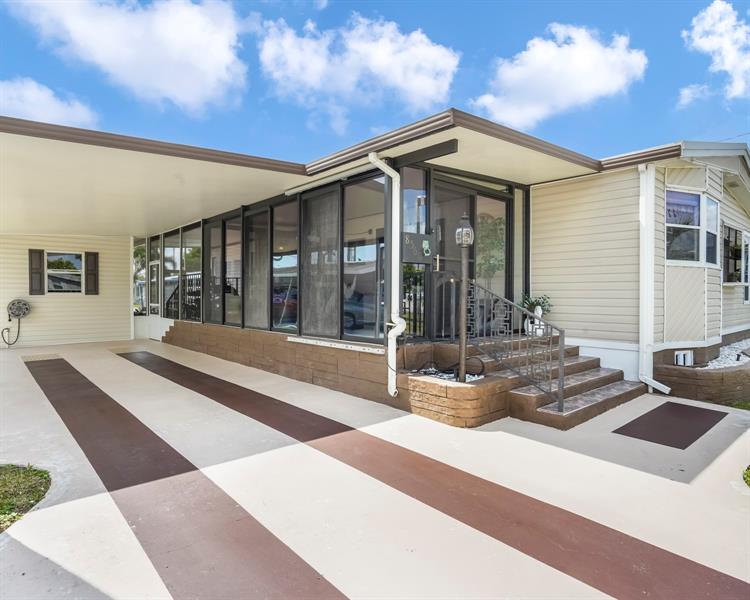 Image 18 of 45 For 8560 20th St